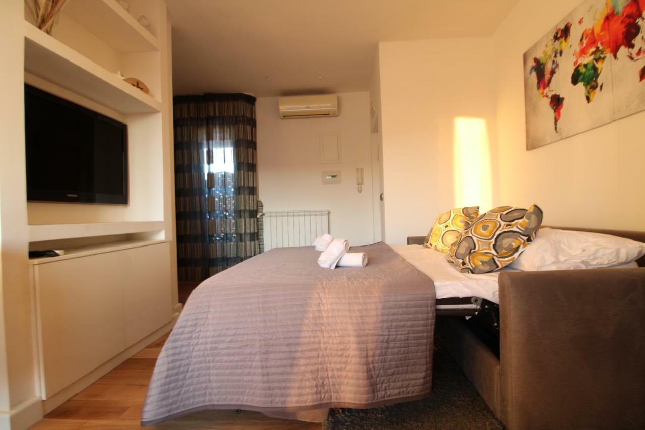 Suite Delicia Apartment - Appartamento Con Terrazza Neapol Exteriér fotografie